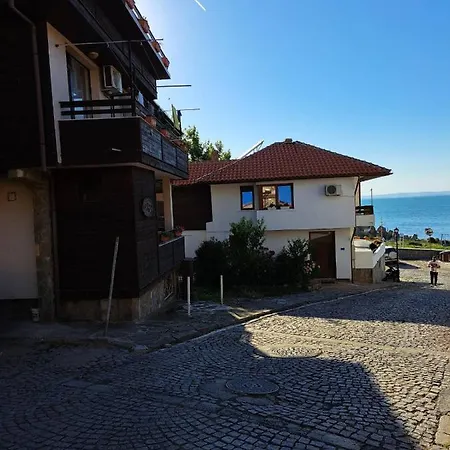 лилия * Созопол